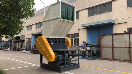 качество  Big output, high efficiency, automatic plastic bottle crusher завод