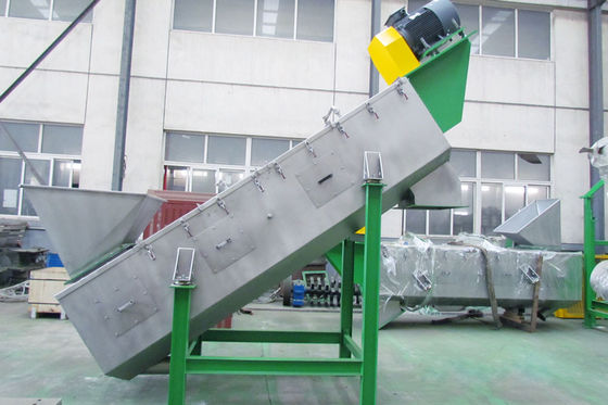 Высокоскоростная шайба трением 1500KG/H, пластиковая повторно используя линия машины sS304