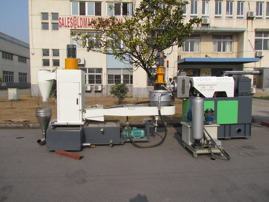 линия одиночного винта 380V 50HZ пластиковая дробя