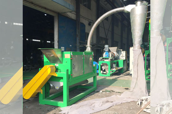 500kg/h Dewatering полиэтиленовая пленка повторно используя машину