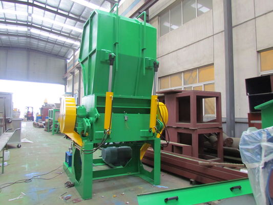 PE 1500kg/H 90kw снимает пластиковую машину дробилки